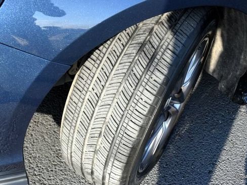 Certified 2024 Honda Accord EX image 7