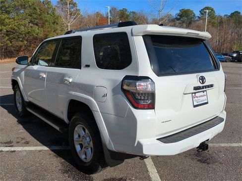 Used 2022 Toyota 4Runner SR5 Premium image 6