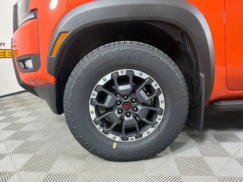 New 2026 Nissan Frontier Pro-X w/ Tow Package image 9