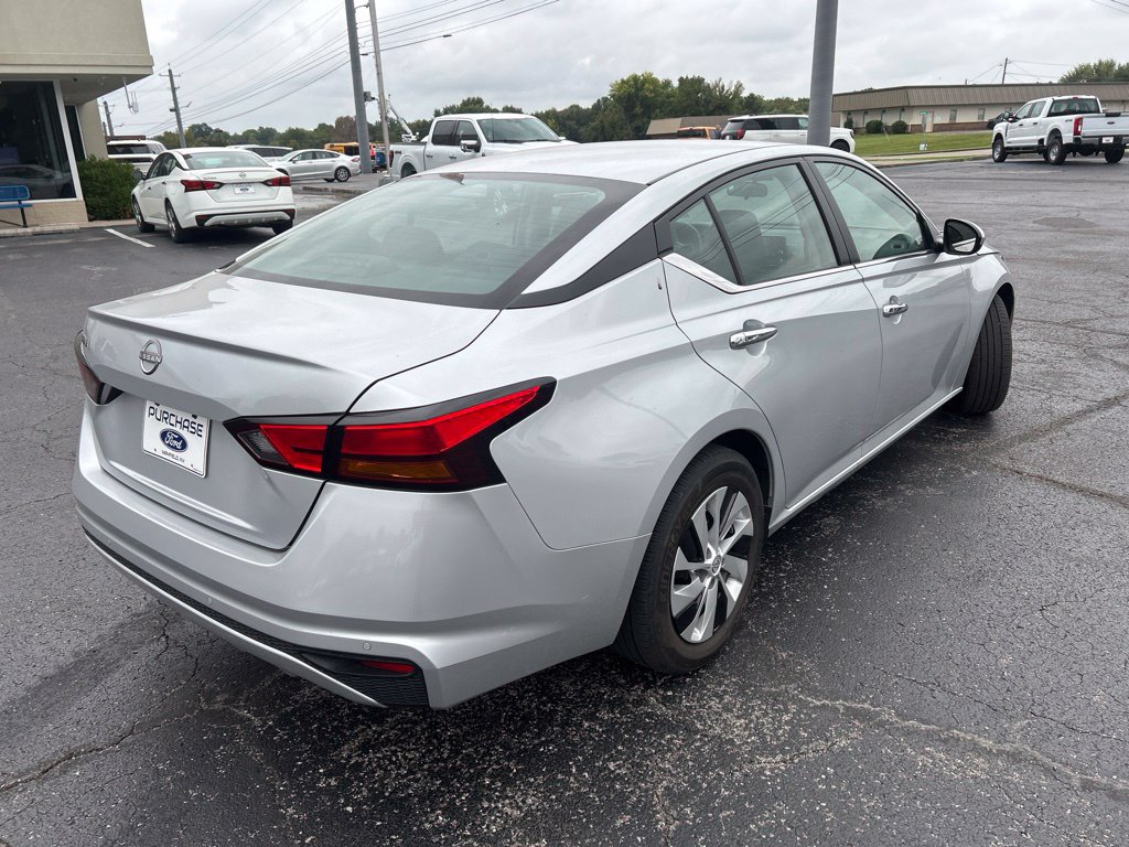 Used 2023 Nissan Altima 2.5 S FWD image 8