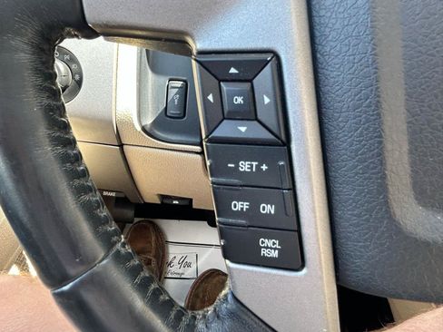 Used 2017 Ford Expedition EL Limited w/ Equipment Group 301A AWD/4WD image 21