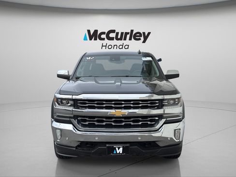 Used 2017 Chevrolet Silverado 1500 LTZ w/ Sport Package image 8