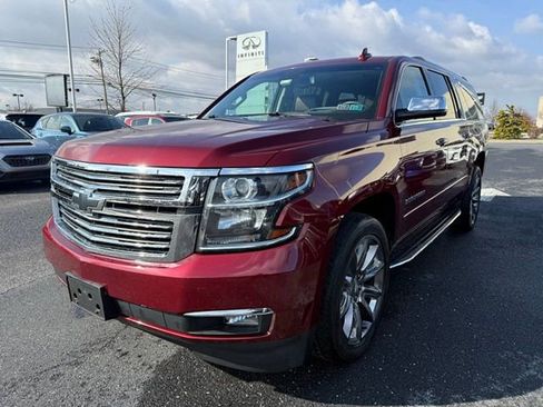 Used 2019 Chevrolet Suburban Premier image 5