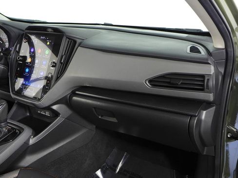 Certified 2024 Subaru Crosstrek 2.5i Limited w/ Crosstrek Mirror Package AWD/4WD image 14