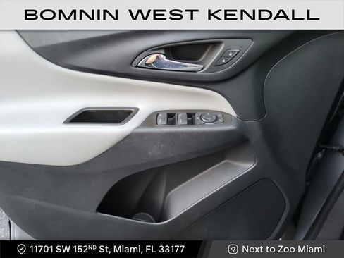 Used 2023 Chevrolet Equinox LS w/ LS Convenience Package image 24