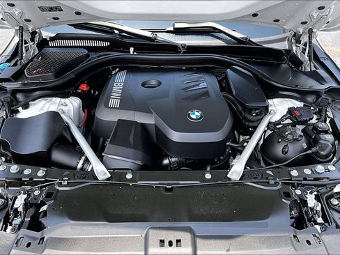 Used 2024 BMW 530i w/ Premium Package RWD image 28