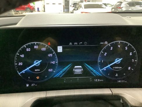 Certified 2024 Kia Telluride SX w/ Towing Package image 18