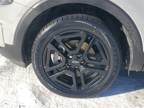 Used 2023 Kia Telluride EX X-Line image 6