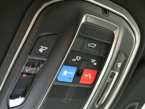 Used 2025 Jeep Grand Cherokee L Limited RWD image 26