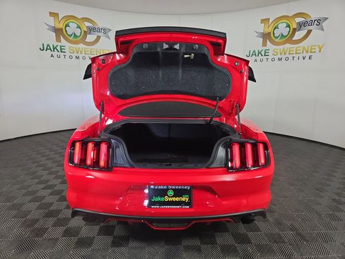 Used 2016 Ford Mustang GT Premium image 32