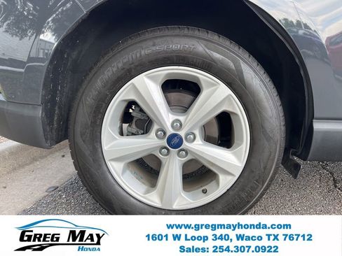Used 2021 Ford Edge SE FWD image 9