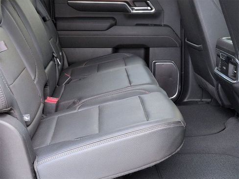 Used 2024 GMC Sierra 2500 Denali image 24