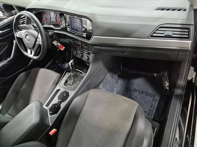 Used 2021 Volkswagen Jetta S w/ Driver Assistance Package FWD image 21