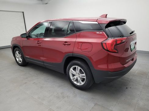 Used 2020 GMC Terrain SLE FWD image 3