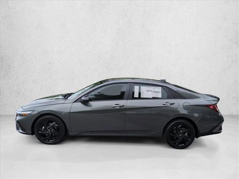 New 2026 Hyundai Elantra Sport FWD image 5