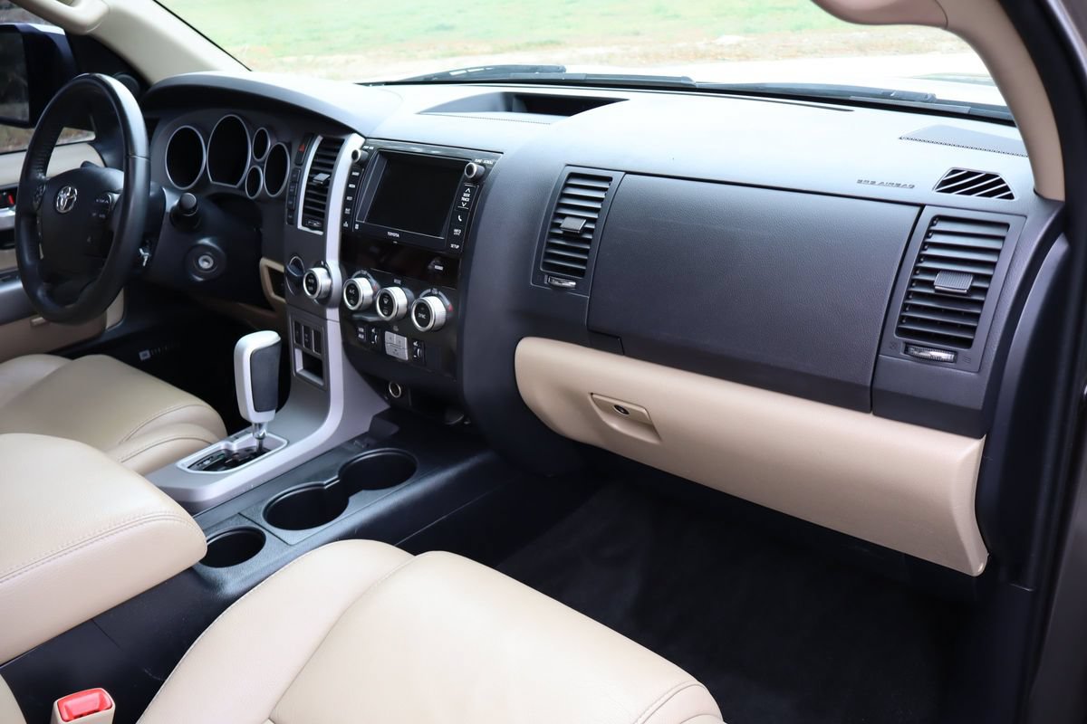 Used 2013 Toyota Sequoia Limited AWD/4WD image 16