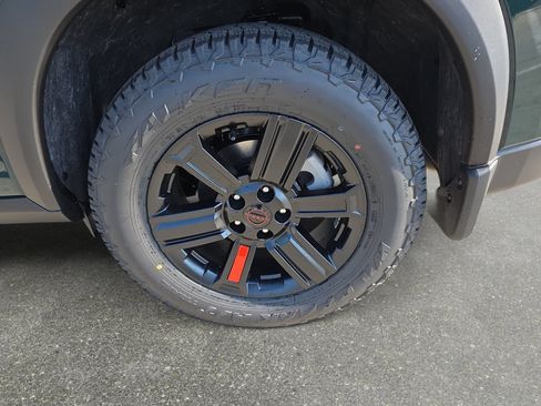 New 2026 Nissan Rogue SV AWD/4WD image 31