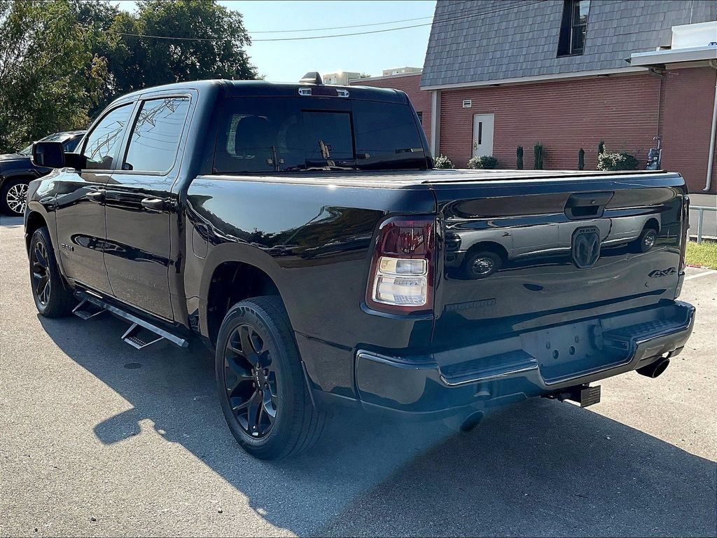 Used 2023 RAM 1500 Big Horn AWD/4WD image 3