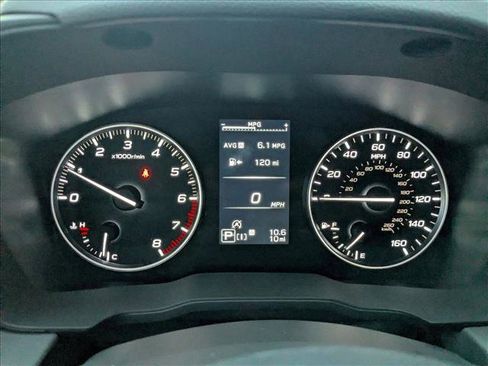 Used 2025 Subaru Crosstrek 2.0i Premium image 11