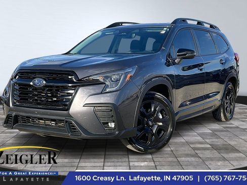 Used 2023 Subaru Ascent Onyx Edition image 1