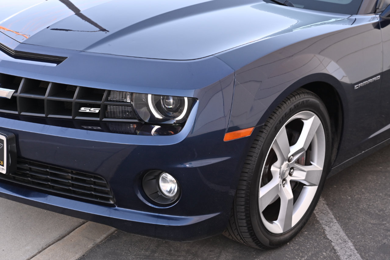 Used 2012 Chevrolet Camaro SS RWD image 30