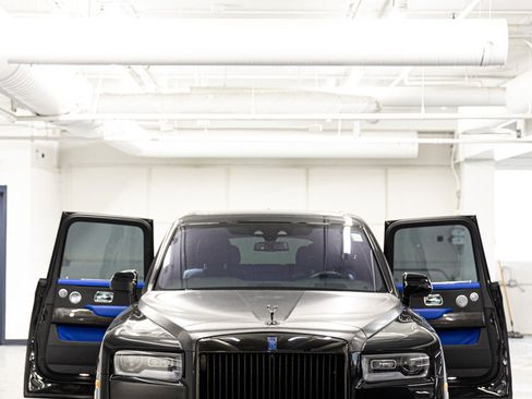 Certified 2023 Rolls-Royce Cullinan Black Badge image 21