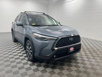 Used 2022 Toyota Corolla Cross XLE w/ Convenience Package