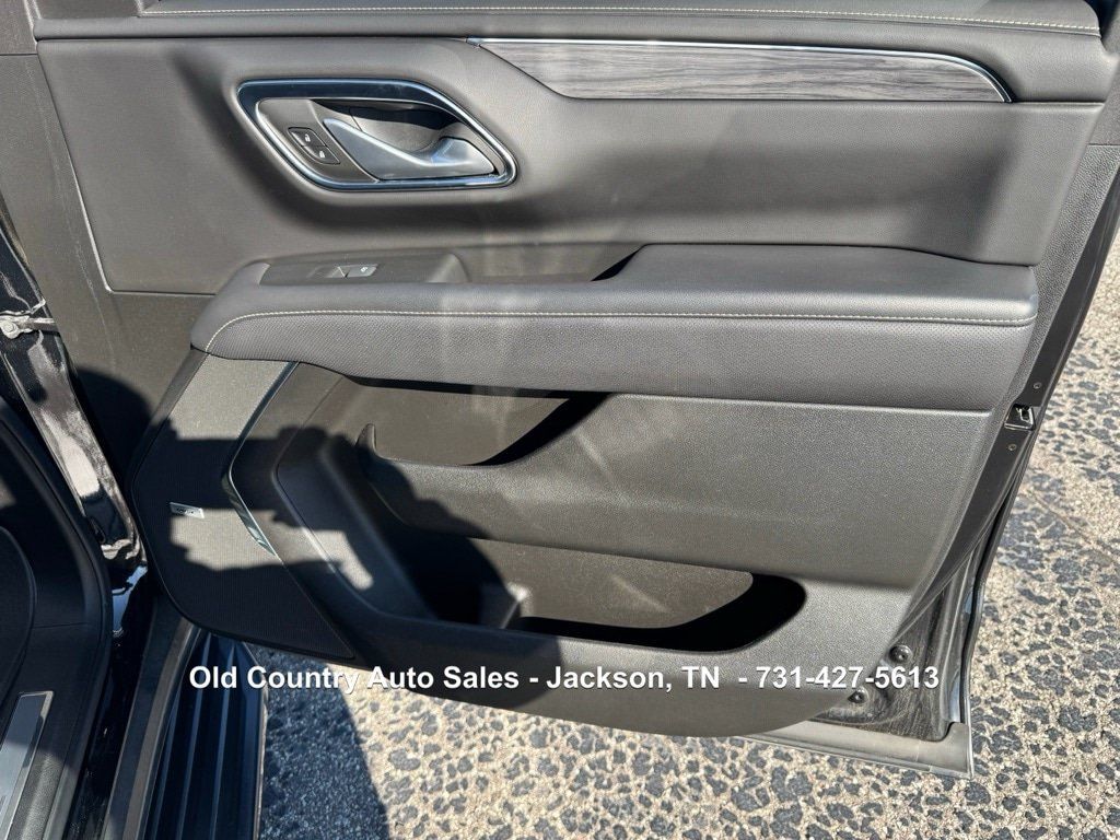 Used 2022 GMC Yukon SLT w/ SLT Luxury Package RWD image 37
