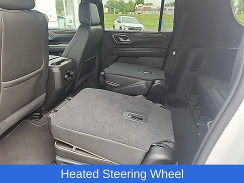 Used 2021 Chevrolet Suburban Premier w/ Premium Package AWD/4WD image 14