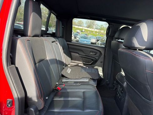 Used 2024 Nissan Titan PRO-4X w/ Pro-4x Convenience Package AWD/4WD image 55