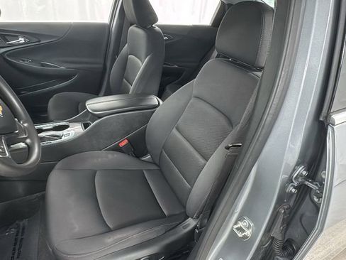 Used 2024 Chevrolet Malibu LT image 10