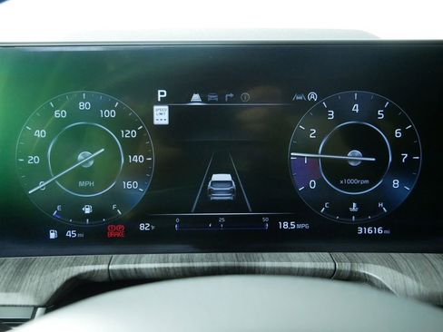 Used 2024 Kia Telluride SX w/ Towing Package AWD/4WD image 30