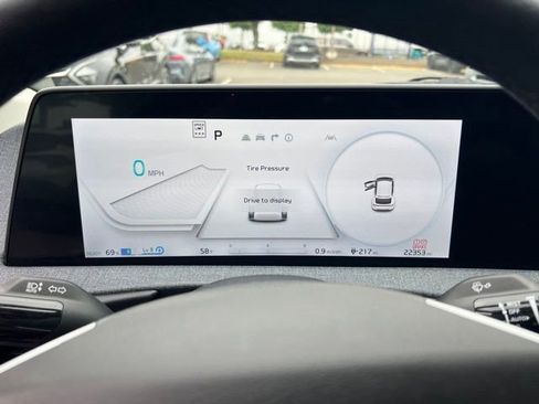 Certified 2023 Kia EV6 Wind w/ Wind Technology Package AWD/4WD image 18