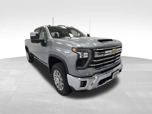 New 2026 Chevrolet Silverado 2500 LTZ w/ LTZ Premium Package image 7