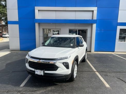 New 2026 Chevrolet TrailBlazer LS w/ LS Convenience Package image 2