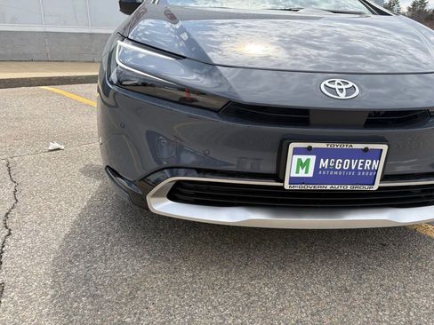 New 2026 Toyota Prius Plug-In Hybrid image 8