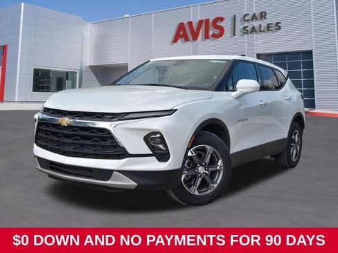 Used 2025 Chevrolet Blazer LT FWD image 1