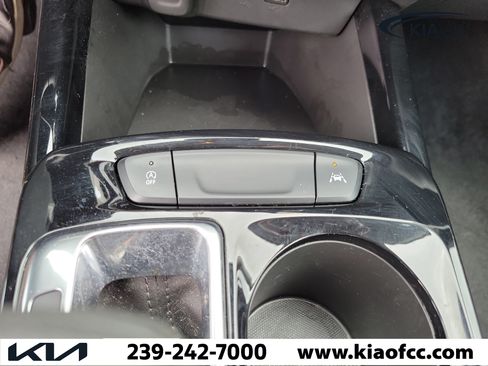Used 2024 Chevrolet Trax ACTIV w/ Driver Confidence Package FWD image 25