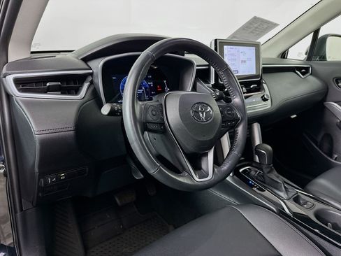 Certified 2023 Toyota Corolla Cross XLE w/ Black Badges Package (TMS) image 9