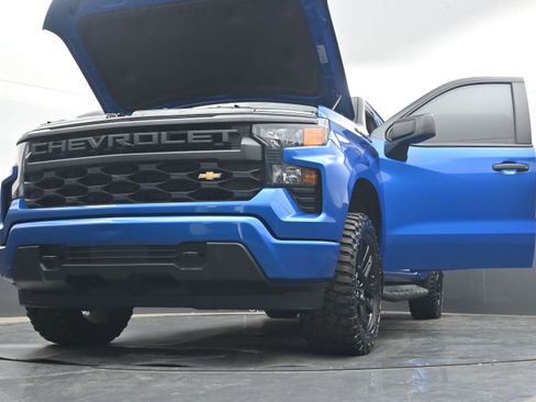 Used 2022 Chevrolet Silverado 1500 Custom AWD/4WD image 40