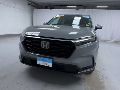 Used 2024 Honda CR-V EX image 3