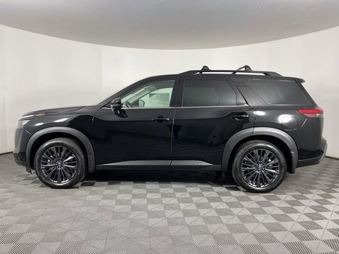 New 2026 Nissan Pathfinder SL image 6