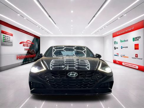 Used 2022 Hyundai Sonata SEL Plus w/ Cargo Package FWD image 2