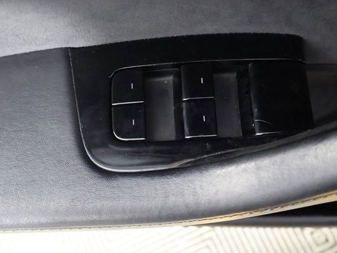 Used 2019 Tesla Model 3 Long Range image 36