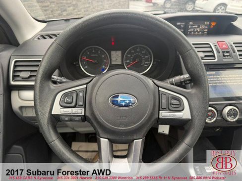 Used 2017 Subaru Forester 2.5i Premium w/ All-Weather Package AWD/4WD image 31