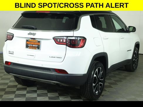 Used 2023 Jeep Compass Limited AWD/4WD image 10