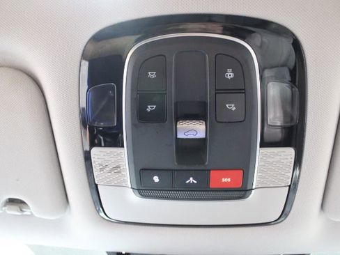 Used 2022 Hyundai Palisade SEL w/ 8P Bench Seat Package image 39