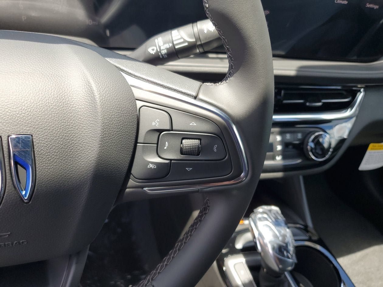 New 2026 Buick Envista Sport Touring w/ Convenience II Package FWD image 27