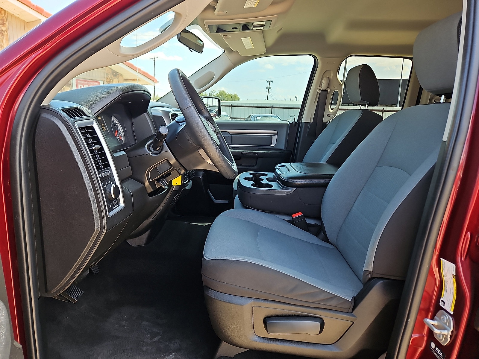 Used 2024 RAM 1500 Classic SLT AWD/4WD image 10