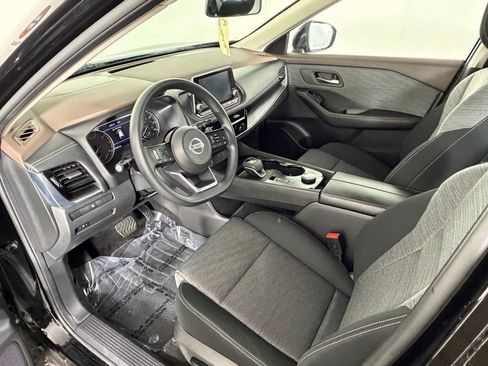 Used 2021 Nissan Rogue SV AWD/4WD image 14